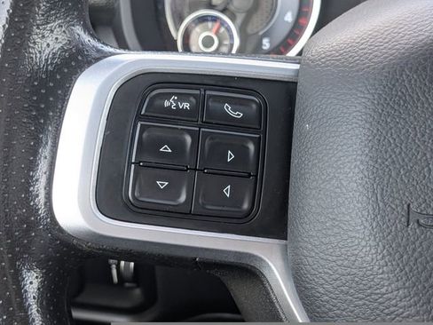 Used 2022 RAM 2500 Big Horn image 25