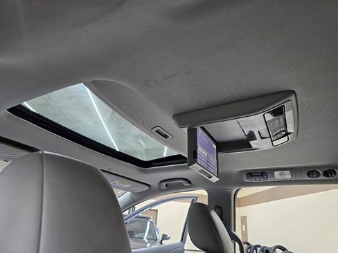 Used 2015 Honda Odyssey EX-L image 38