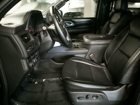 Used 2024 Chevrolet Suburban LS w/ Driver Alert Package RWD image 20