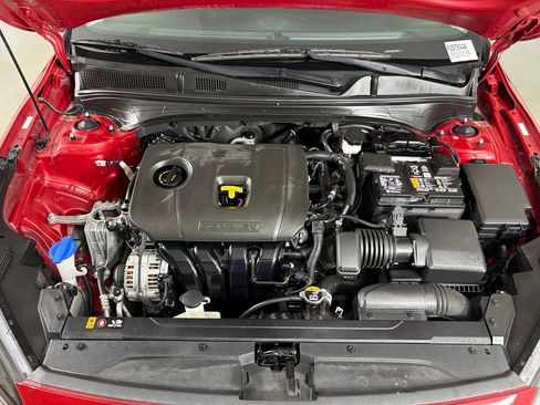 Used 2024 Kia Forte LXS w/ LXS Technology Package FWD image 44