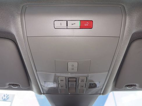 Certified 2023 Volkswagen Atlas SEL AWD/4WD image 17