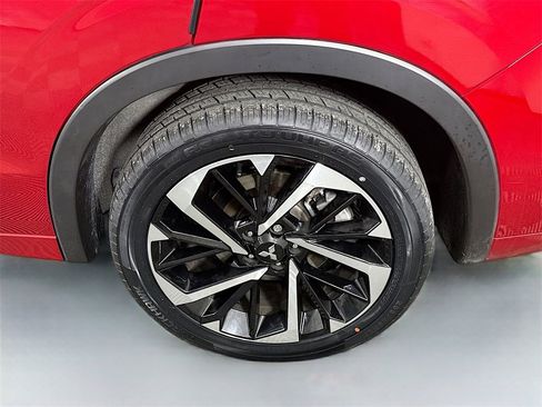 Used 2022 Mitsubishi Outlander SEL image 36