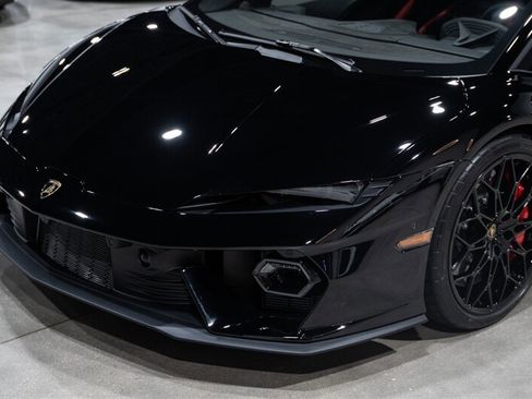 Used 2026 Lamborghini Temerario AWD/4WD image 11
