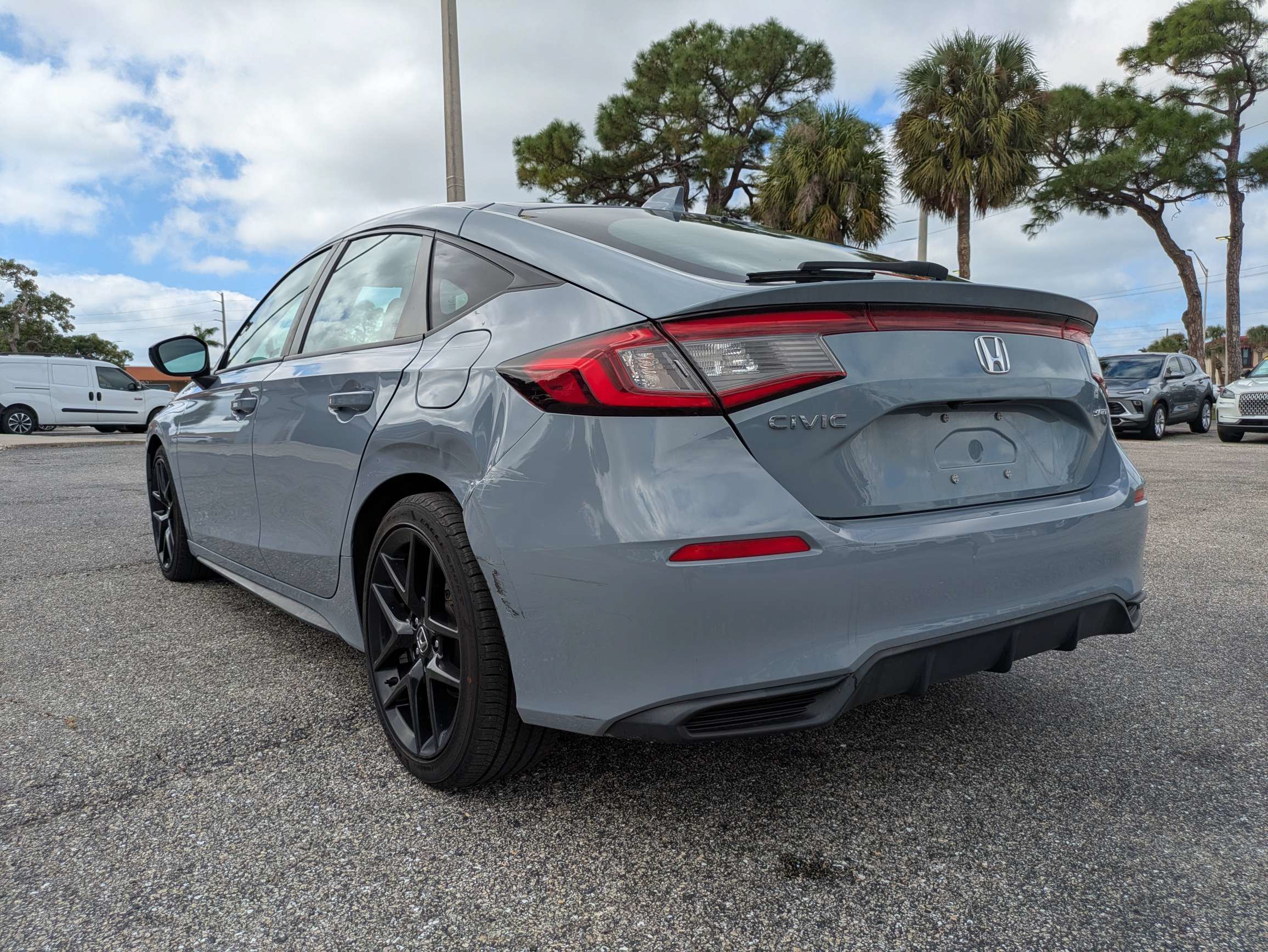 Used 2024 Honda Civic Sport image 6