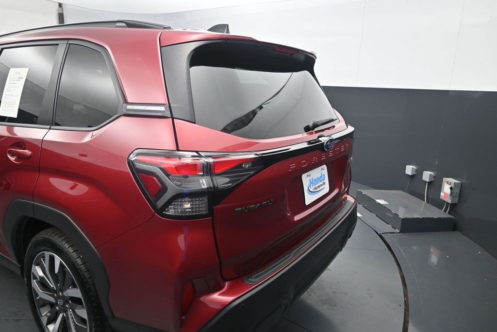 Used 2026 Subaru Forester Touring AWD/4WD image 12