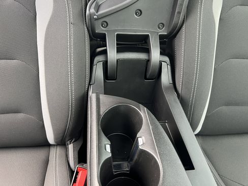 Used 2022 Chevrolet Camaro LT image 23