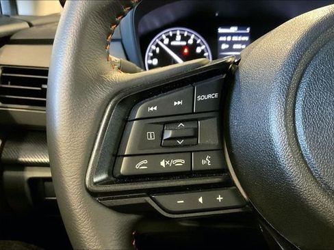 Used 2025 Subaru Crosstrek 2.5i Limited AWD/4WD image 18