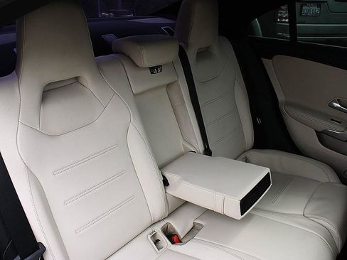Used 2020 Mercedes-Benz CLA 250 image 20