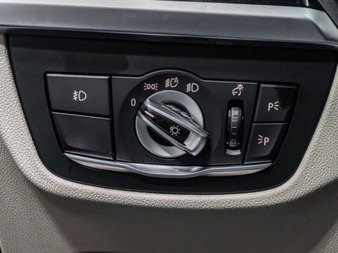 Used 2019 BMW X3 xDrive30i w/ Driving Assistance Package image 19