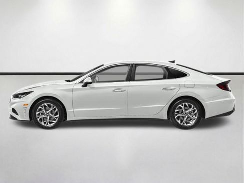 Used 2023 Hyundai Sonata SEL FWD image 3