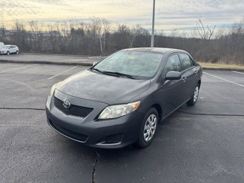 Used 2010 Toyota Corolla LE image 7