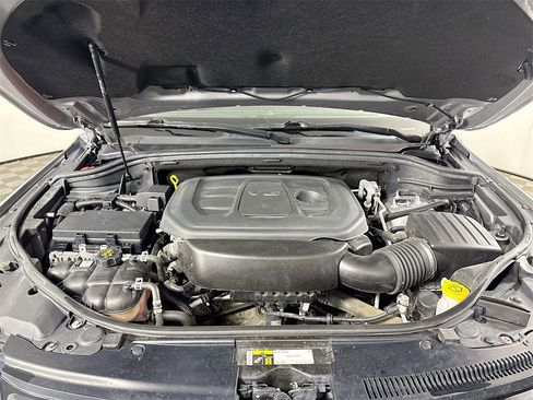 Used 2019 Jeep Grand Cherokee Laredo w/ Security & Convenience Group image 21