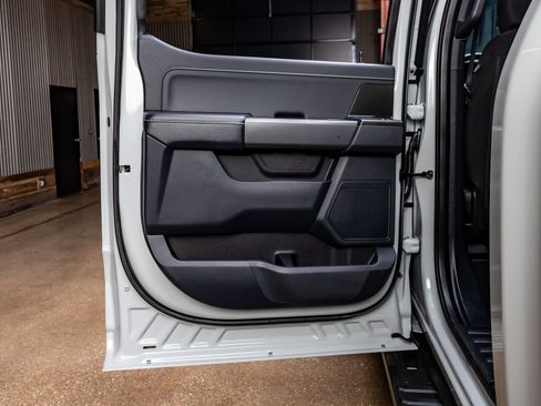 Used 2024 Ford F150 XLT w/ XLT Black Appearance Package AWD/4WD image 38