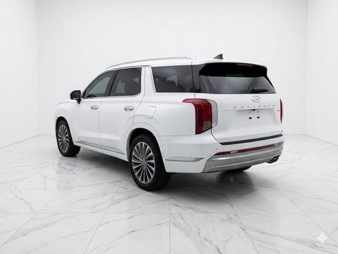 Used 2024 Hyundai Palisade Calligraphy AWD/4WD image 3