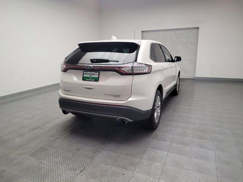 Used 2017 Ford Edge Titanium w/ Technology Package FWD image 7