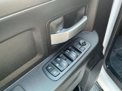 Used 2019 RAM 2500 Tradesman AWD/4WD image 11