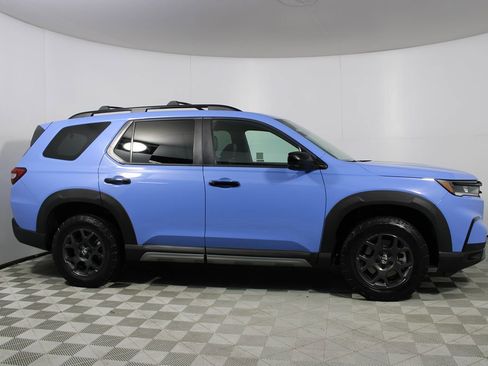 Used 2023 Honda Pilot TrailSport image 49