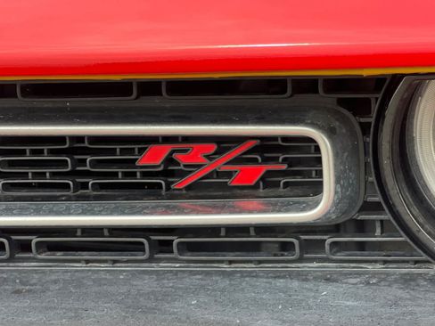 Used 2022 Dodge Challenger R/T RWD image 30