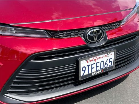 Certified 2025 Toyota Corolla LE FWD image 29