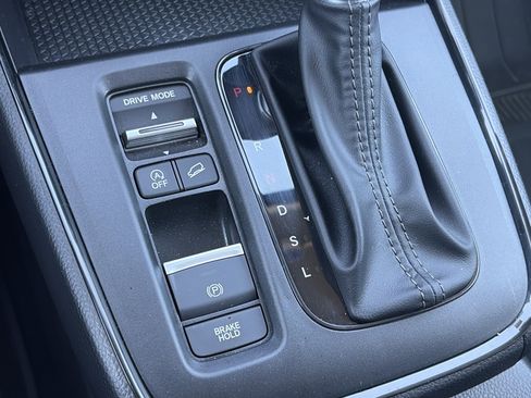 Used 2025 Honda CR-V LX image 32