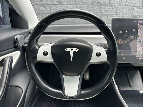 Used 2018 Tesla Model 3 Performance AWD/4WD image 19