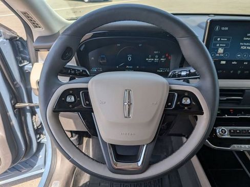 Certified 2023 Lincoln Corsair AWD w/ Equipment Group 101A image 19