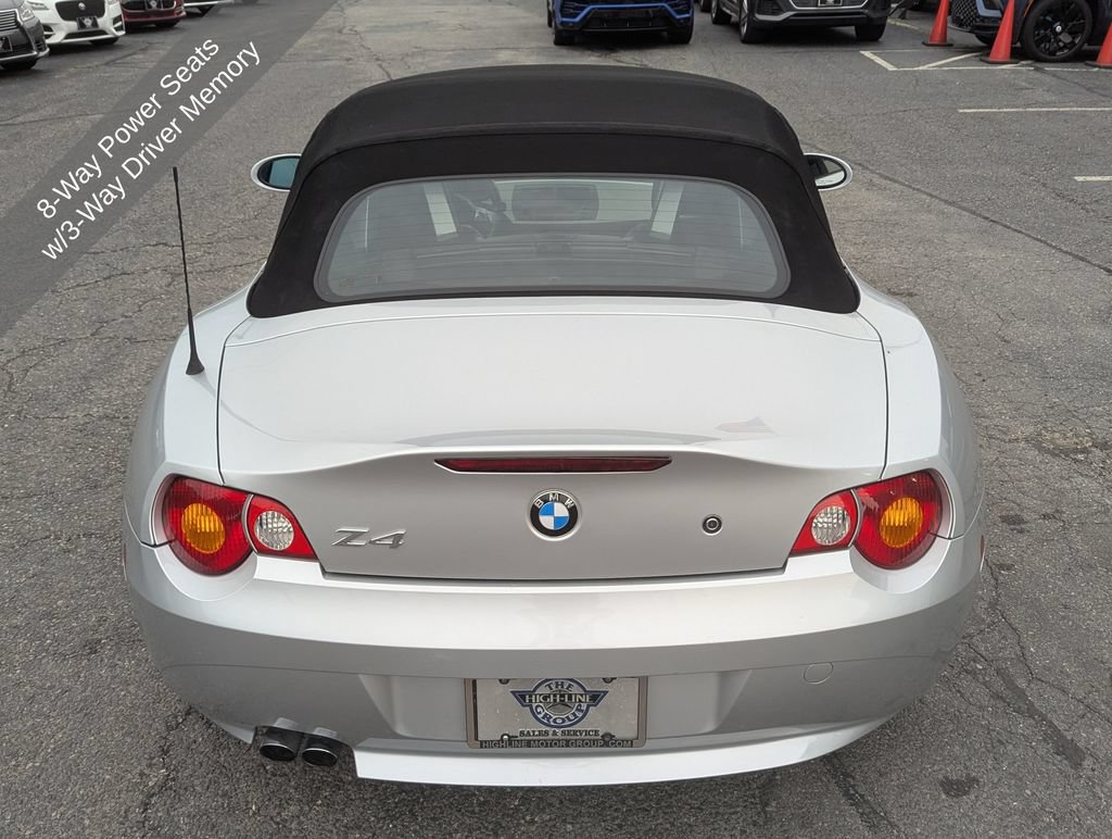 Used 2004 BMW Z4 3.0i RWD image 10