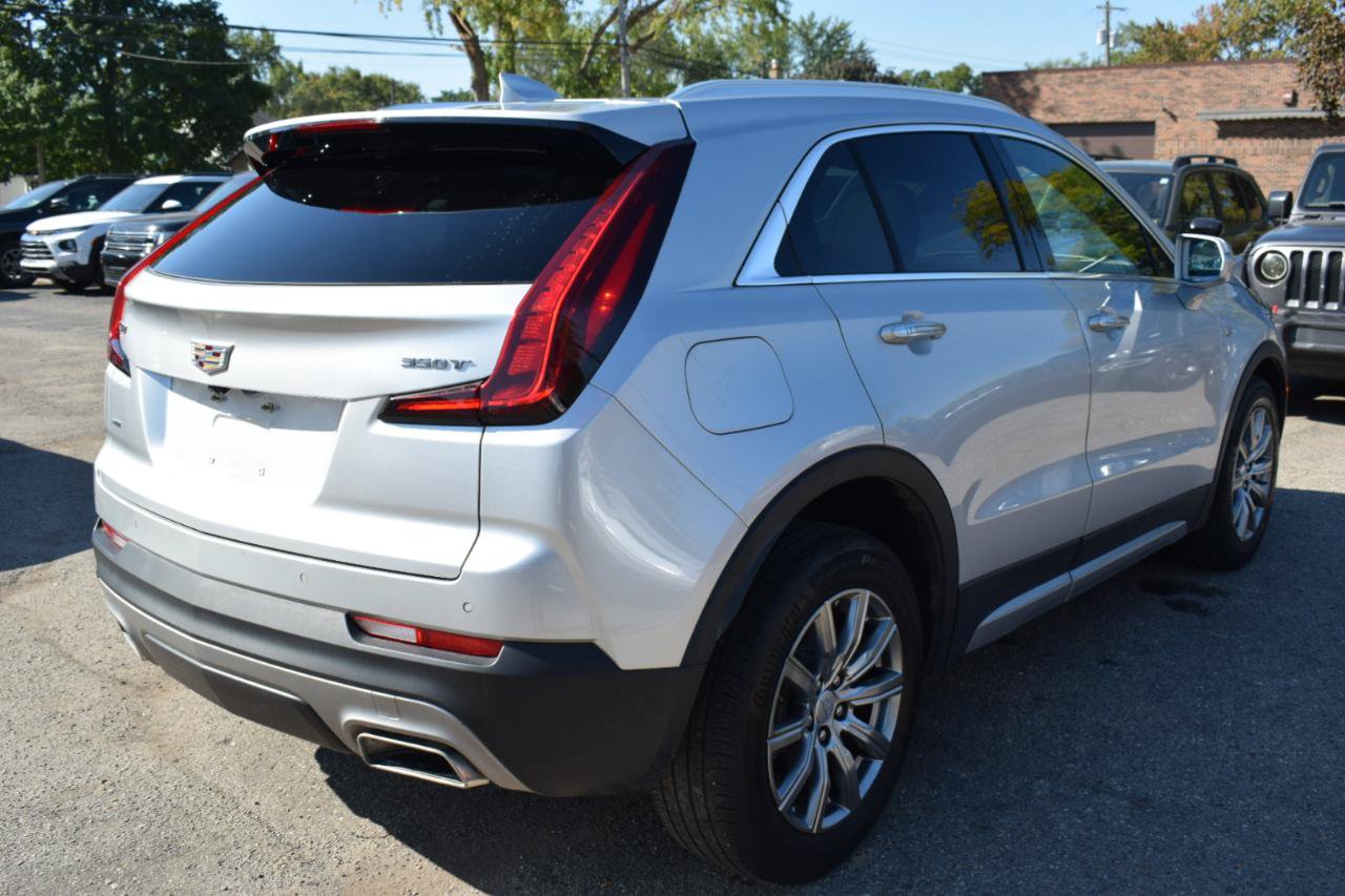 Used 2021 Cadillac XT4 Premium Luxury AWD/4WD image 6