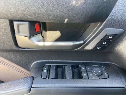 Used 2026 Toyota 4Runner Limited AWD/4WD image 14
