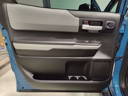 Used 2019 Toyota Tundra Limited w/ Limited Premium Package image 41