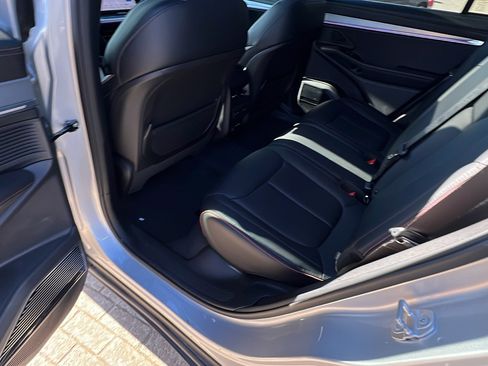 Used 2024 Jeep Wagoneer Launch Edition image 25