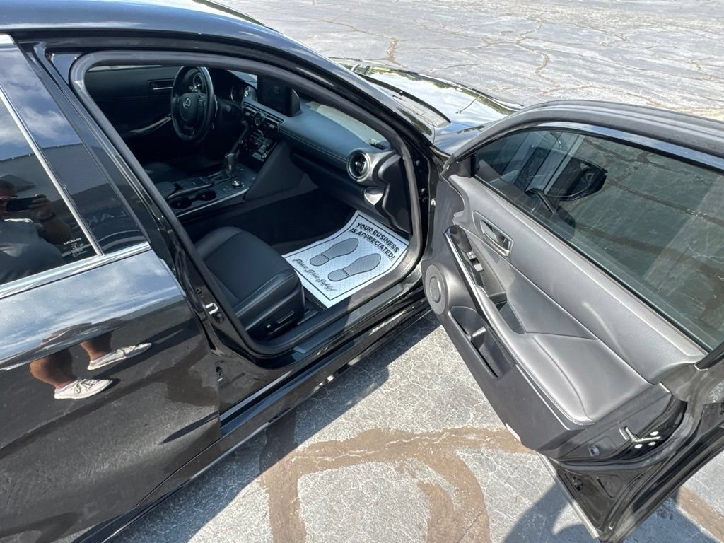 Used 2025 Lexus IS 350 F Sport w/ Accessory Package 2 RWD image 12