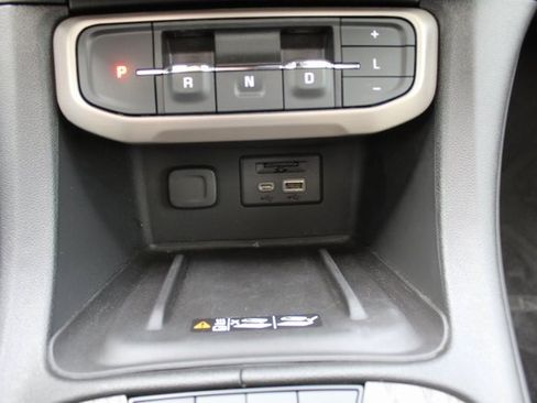 Used 2023 GMC Acadia Denali w/ Black Diamond Edition image 41