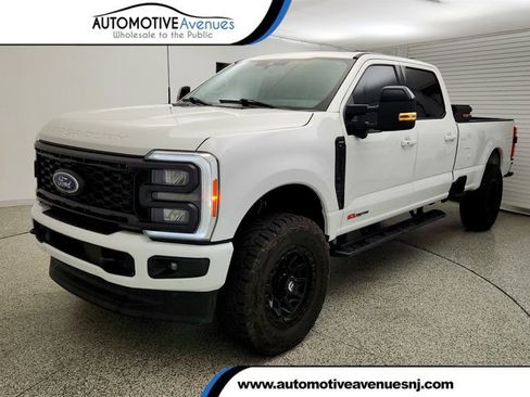Used 2024 Ford F350 Lariat w/ Lariat Ultimate Package AWD/4WD image 1