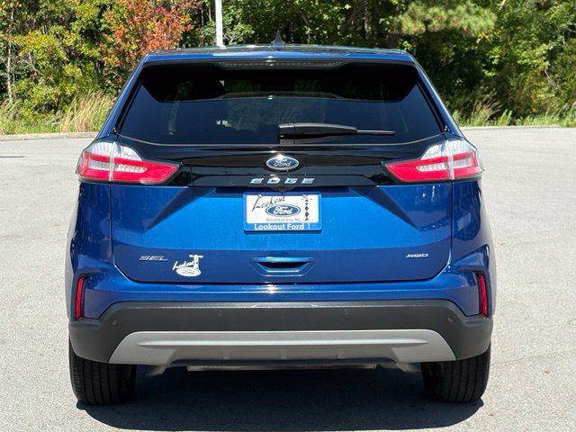 Certified 2023 Ford Edge SEL AWD/4WD image 4