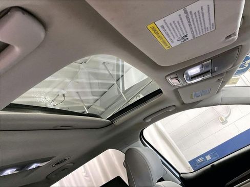 Used 2023 Kia Telluride S w/ S Sunroof Package AWD/4WD image 22