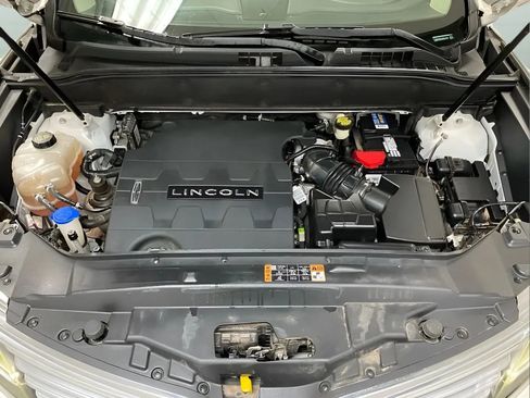 Used 2016 Lincoln MKX Select w/ Select Plus Package FWD image 15