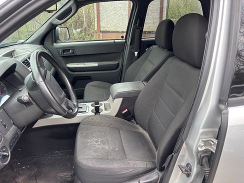 Used 2009 Ford Escape XLT image 18