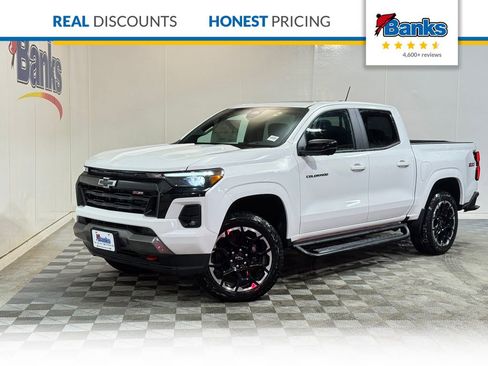 New 2026 Chevrolet Colorado Z71 w/ Technology Package AWD/4WD image 1