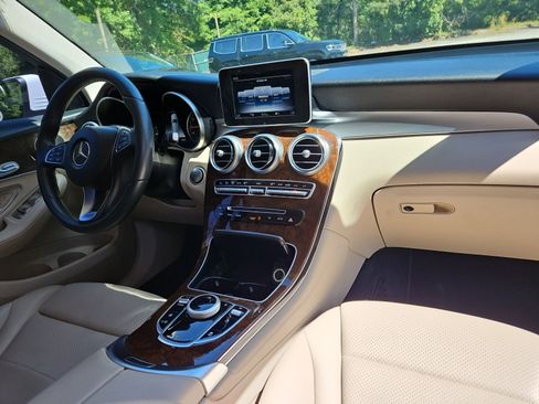 Used 2018 Mercedes-Benz GLC 300 image 16