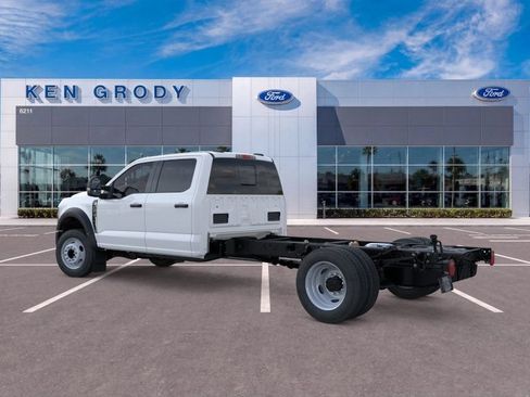 New 2026 Ford F450 XL w/ XL Chrome Package RWD image 19