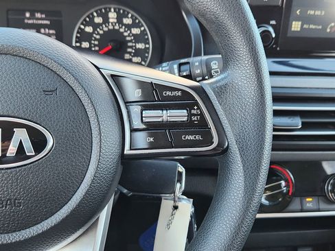 Certified 2021 Kia Seltos LX image 27