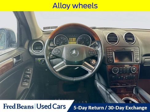 Used 2011 Mercedes-Benz ML 350 4MATIC image 27