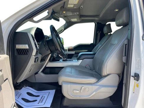 Used 2015 Ford F150 Lariat w/ Equipment Group 502A Luxury AWD/4WD image 15