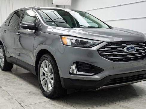 Used 2024 Ford Edge Titanium image 4