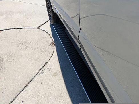 Certified 2024 Ford F350 Platinum w/ FX4 Off-Road Package image 14