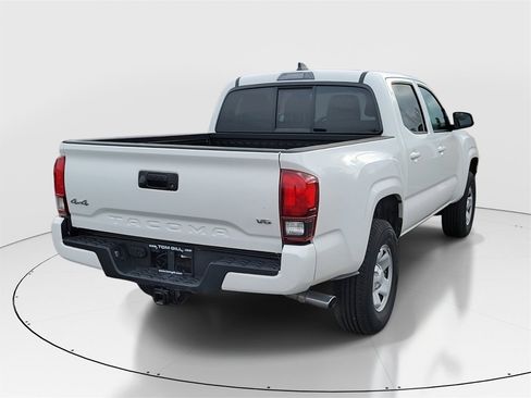 Used 2023 Toyota Tacoma SR image 4