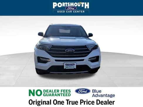 Used 2022 Ford Explorer XLT w/ Equipment Group 202A image 9