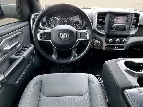 Used 2022 RAM 1500 Big Horn image 9