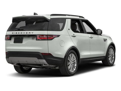 Used 2018 Land Rover Discovery HSE AWD/4WD image 2